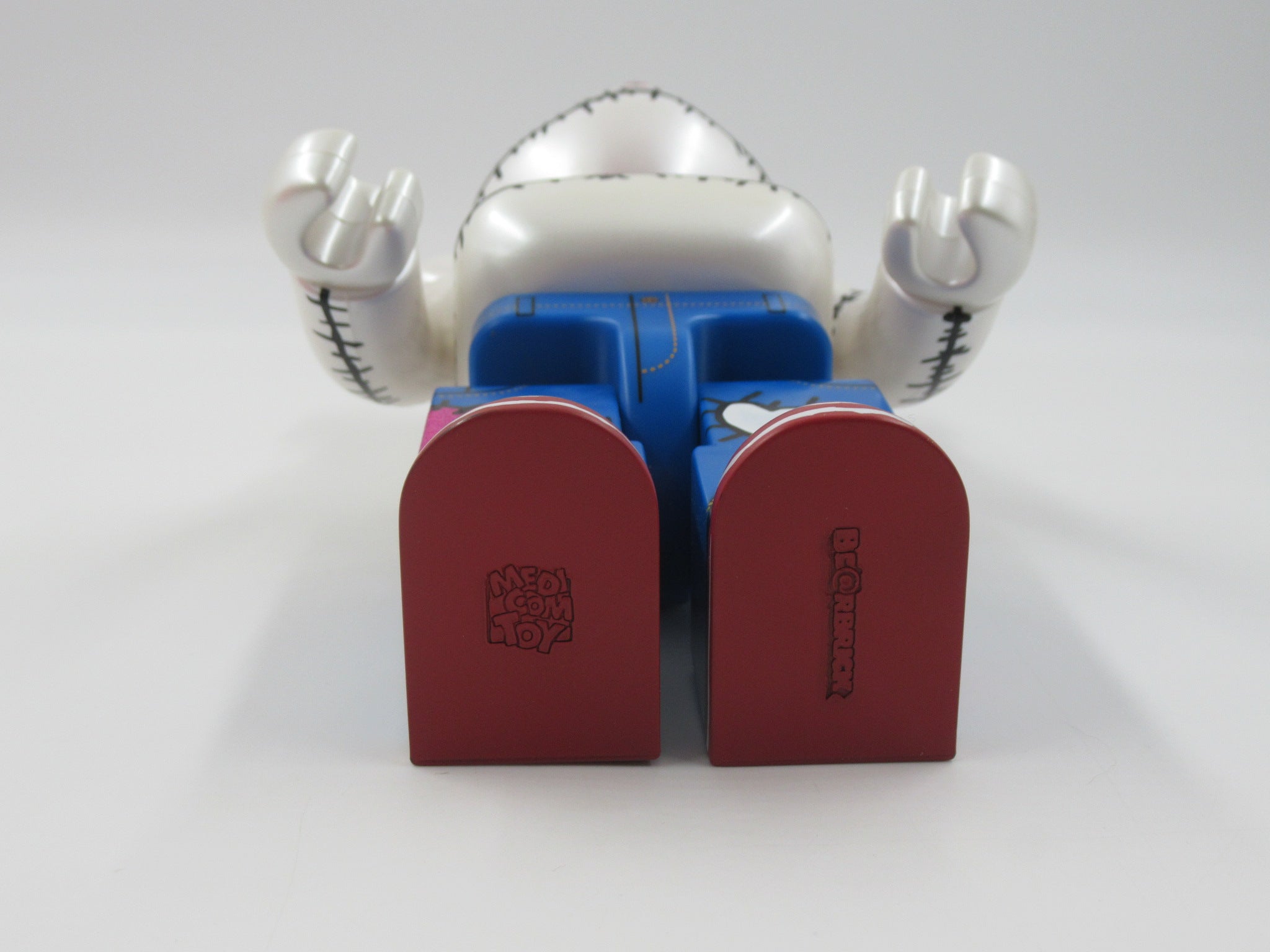 BEARBRICK Levi's Store Jeans Design Contest Lady's 400% Figure - Medicom Toy (2005) Art Toy